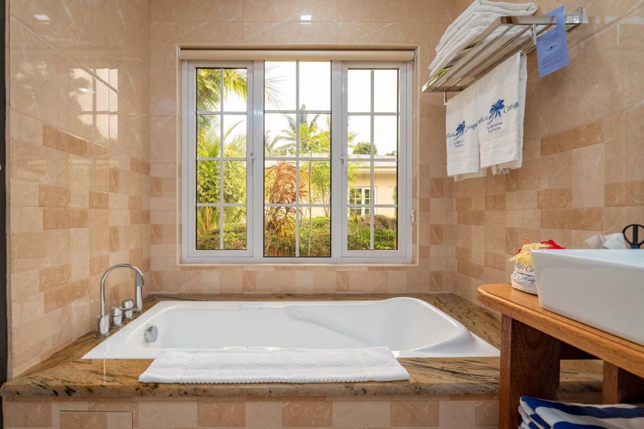 Felicie Cottage & Residence Pointe Au Sel ภายนอก รูปภาพ